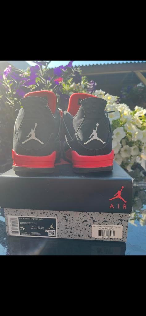 Air Jorden, Kinderen en Baby's, Kinderkleding | Schoenen en Sokken, Gebruikt, Schoenen, Jongen of Meisje, Ophalen of Verzenden
