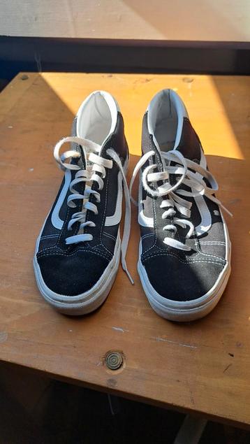 Vans mid  beschikbaar voor biedingen