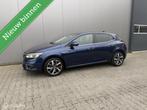 Renault Megane 1.2 TCe Bose Uitvoering, Auto's, Renault, Voorwielaandrijving, Gebruikt, Euro 6, 4 cilinders