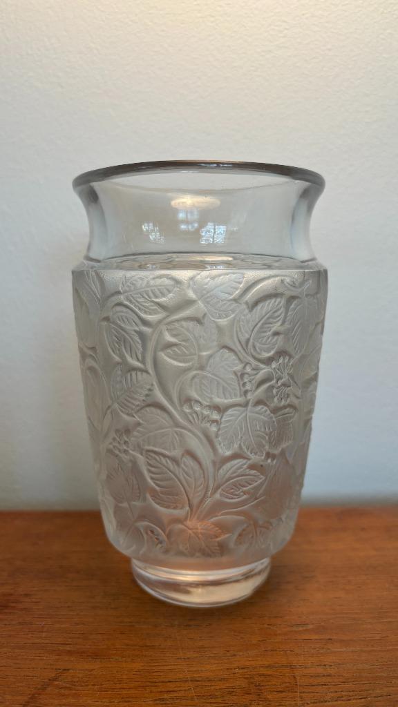 Rene Lalique Deauville vaas, Antiek en Kunst, Antiek | Glas en Kristal, Ophalen of Verzenden
