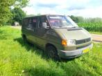 Stoere Volkswagen Transporter T4  2.4D Millitair. Bestel, Auto's, Bestelauto's, Voorwielaandrijving, 700 kg, Volkswagen, Grijs