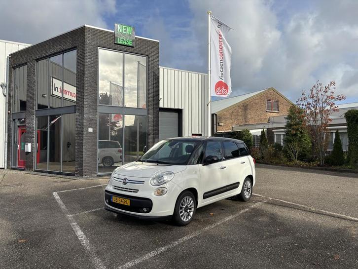 Fiat 500L Living 0.9 TwinAir Lounge (bj 2016), Auto's, Fiat, Bedrijf, Te koop, 500L, ABS, Achteruitrijcamera, Airbags, Airconditioning