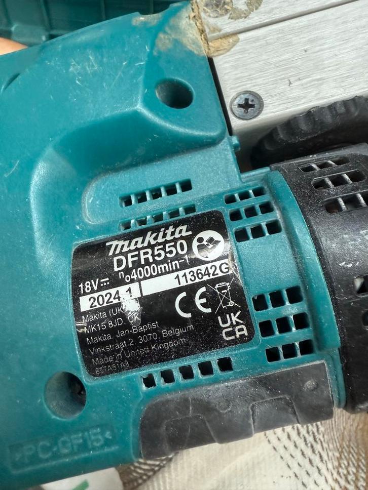 Makita DFR550 Schroefautomaat, Doe-het-zelf en Verbouw, Gereedschap | Handgereedschap, Zo goed als nieuw, Ophalen of Verzenden