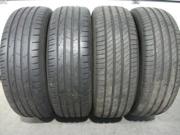 4 x 205/60 16" michelin/hankook zomerbanden beschikbaar voor biedingen