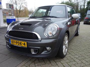 Mini Mini 1.6 Cooper S Pepper / Airco / Bluetooth beschikbaar voor biedingen