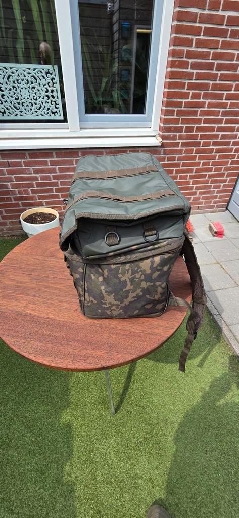 Shimano (Tribal) Trench Carryall rugzak, Watersport en Boten, Hengelsport | Karpervissen, Zo goed als nieuw, Overige typen, Ophalen of Verzenden