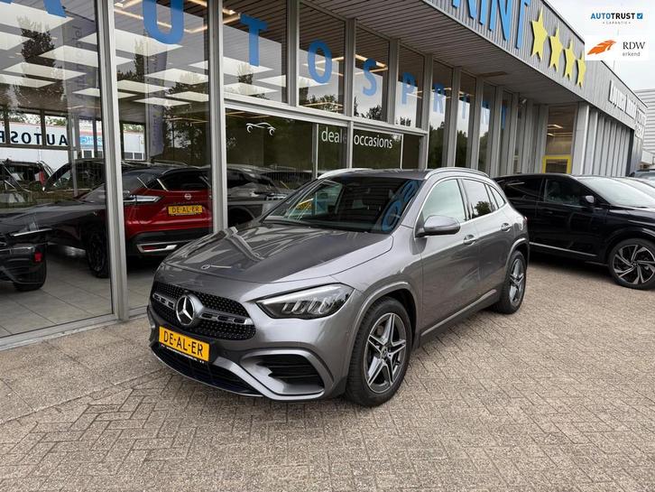 Mercedes-Benz GLA-klasse 200 AMG Line 163PK / SFEERVERLICHTI, Auto's, Mercedes-Benz, Bedrijf, Te koop, GLA, ABS, Achteruitrijcamera