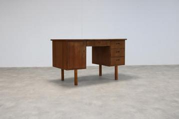 vintage bureau | jaren 60 | Zweden beschikbaar voor biedingen