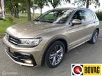 Volkswagen Tiguan 1.4 TSI DSG I R LINE I Trekhaak I COCPIT I, Auto's, Volkswagen, Zwart, 4 cilinders, 150 pk, Beige