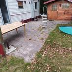 Gratis ophalen in Eernewoude: ruim 300 tegels, Ophalen, Gebruikt, 10 m² of meer, Beton