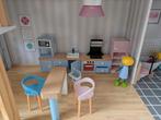 Poppenhuis inclusief baby- en kinderkamer, Ophalen, Gebruikt, Poppenhuis