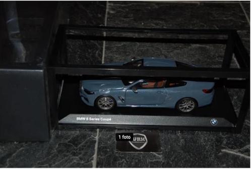 SALE !! BMW 8 SERIE COUPE grey Norev dealer ed WRH, Hobby en Vrije tijd, Modelauto's | 1:18, Zo goed als nieuw, Auto, Norev, Verzenden