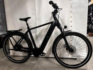 Cube KATHMANDU HYBRID COMFORT PRO 800 - 335 km. op de teller beschikbaar voor biedingen