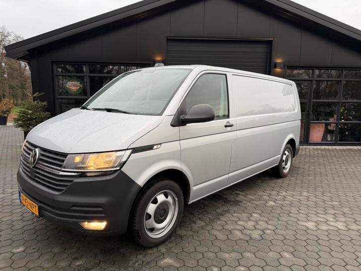 Volkswagen Transporter 6.1 Lang DSG 2.0 TDI 204 PK 2022, Auto's, Bestelauto's, Bedrijf, Te koop, ABS, Airbags, Airconditioning