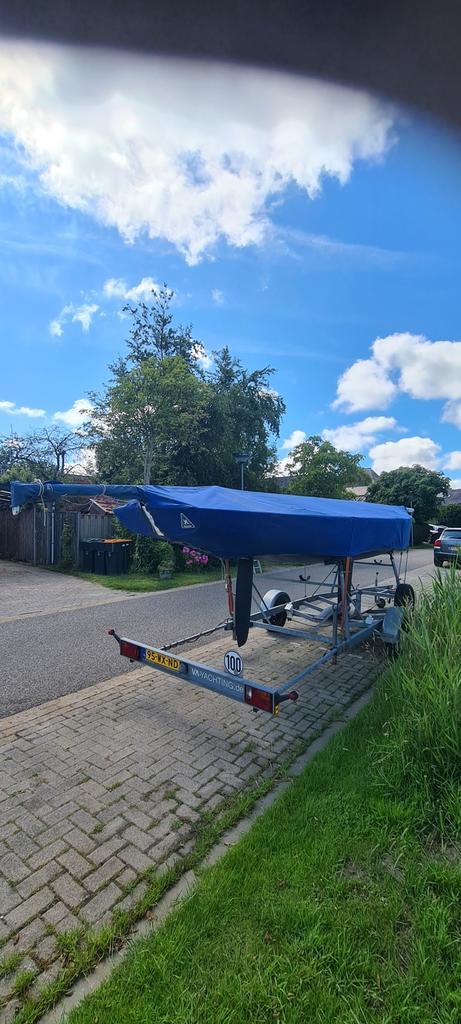 G2 zeilboot NED5, Watersport en Boten, Open zeilboten, Zo goed als nieuw, Overige typen, 6 meter of meer, Polyester, Buitenboordmotor