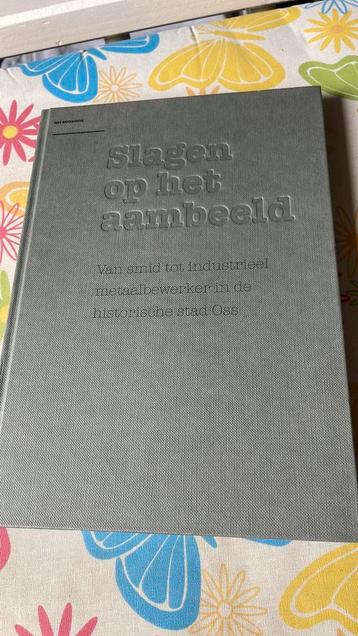 Boek slagen op het aambeeld (historische stad Oss) beschikbaar voor biedingen