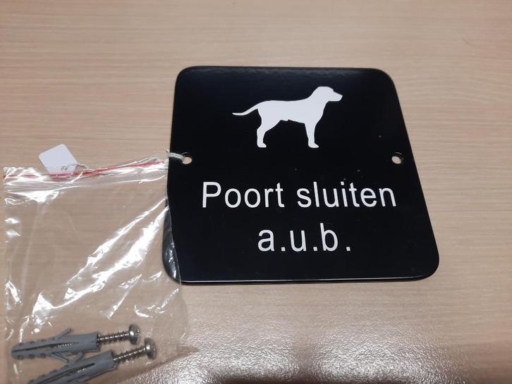 Bordje waakhond poort sluiten poes NIEUW, Huis en Inrichting, Woonaccessoires | Tekstborden en Spreuken, Nieuw, Ophalen of Verzenden