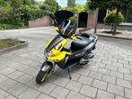 Gilera runner sp pro 180cc te koop (zeer nette staat), Auto's, Volkswagen, Voorwielaandrijving, Stof, 1145 kg, Zwart