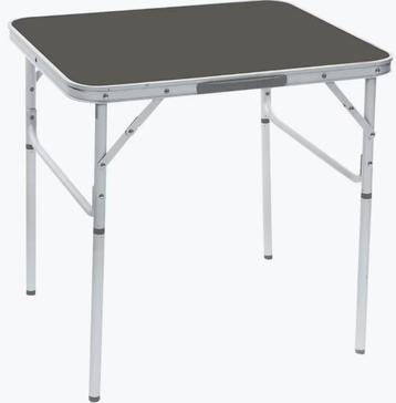 Camp table for sale beschikbaar voor biedingen