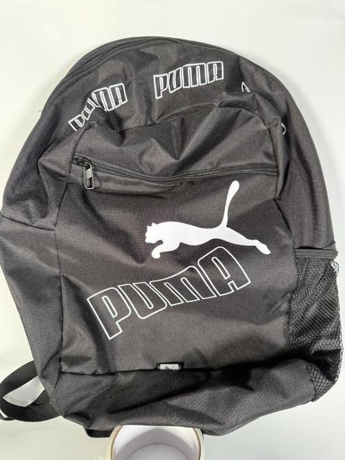 PUMA Rugzak met groot logo – Zwart / Black Backpack, Sieraden, Tassen en Uiterlijk, Tassen | Rugtassen, Zo goed als nieuw, Overige merken