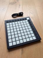 Novation Launchpad X - Zo goed als nieuw!, Muziek en Instrumenten, Midi-apparatuur, Verzenden, Zo goed als nieuw