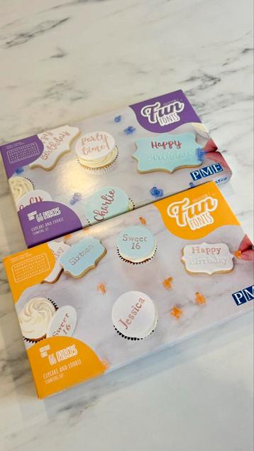 Fun fronds letters 2 collecties beschikbaar voor biedingen