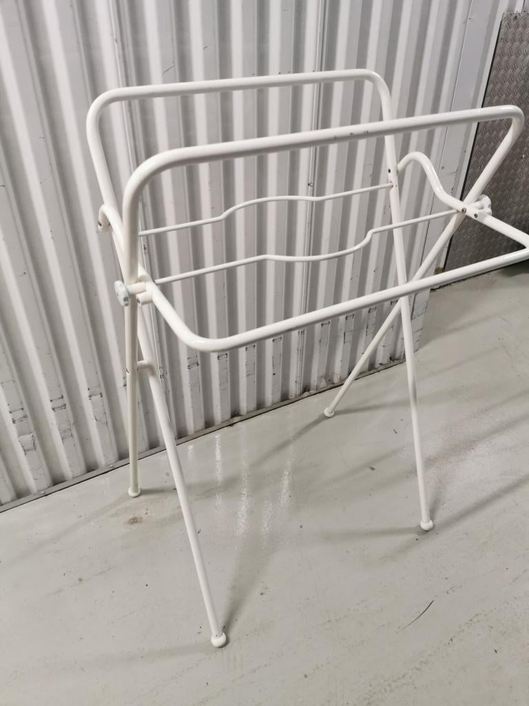 Standaard voor babybadje, Ophalen, Wasrek