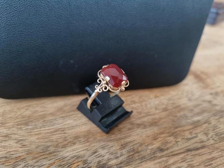 14K Gouden Damesring - Maat 18.2, 2 gram, Sieraden, Tassen en Uiterlijk, Ringen, Gebruikt, Dame, 18 tot 19, Goud, Goud, Met edelsteen