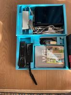 Wii met wii sprots wii en wii sports resort., Spelcomputers en Games, Spelcomputers | Nintendo Wii, Ophalen of Verzenden, Gebruikt