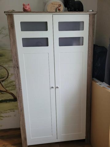 Complete baby/kinderkamer beschikbaar voor biedingen