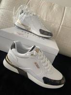 Guess sneakers dames nieuw in doos maat 39, Guess, Wit, Nieuw, Ophalen of Verzenden