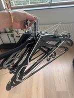 Gratis kleerhangers, Kleding | Dames, Ophalen of Verzenden, Zo goed als nieuw, Hout