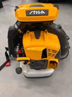 Stiga bladblazer ruggedragen +- 4 uur gebruikt!!, Ophalen, Zo goed als nieuw, Benzine, Ruggedragen