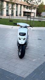 Piaggio Typhoon 70cc, Fietsen en Brommers, Scooters | Piaggio, Ophalen of Verzenden, Zo goed als nieuw, Tweetakt, Overige modellen