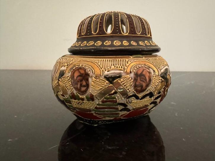 Japanse wierookbrander – Kutani stijl – handbeschilderd, Antiek en Kunst, Antiek | Keramiek en Aardewerk, Ophalen