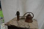 Petroleum lamp  ( Apart model, Antiek en Kunst, Verzenden