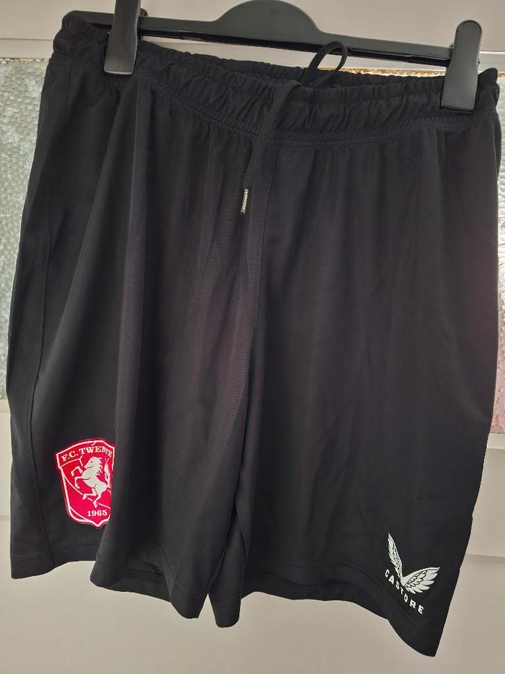 FC Twente Korte Broek Zwart  ( Maat L ), Verzamelen, Sportartikelen en Voetbal, Nieuw, Overige typen, F.C. Twente, Verzenden