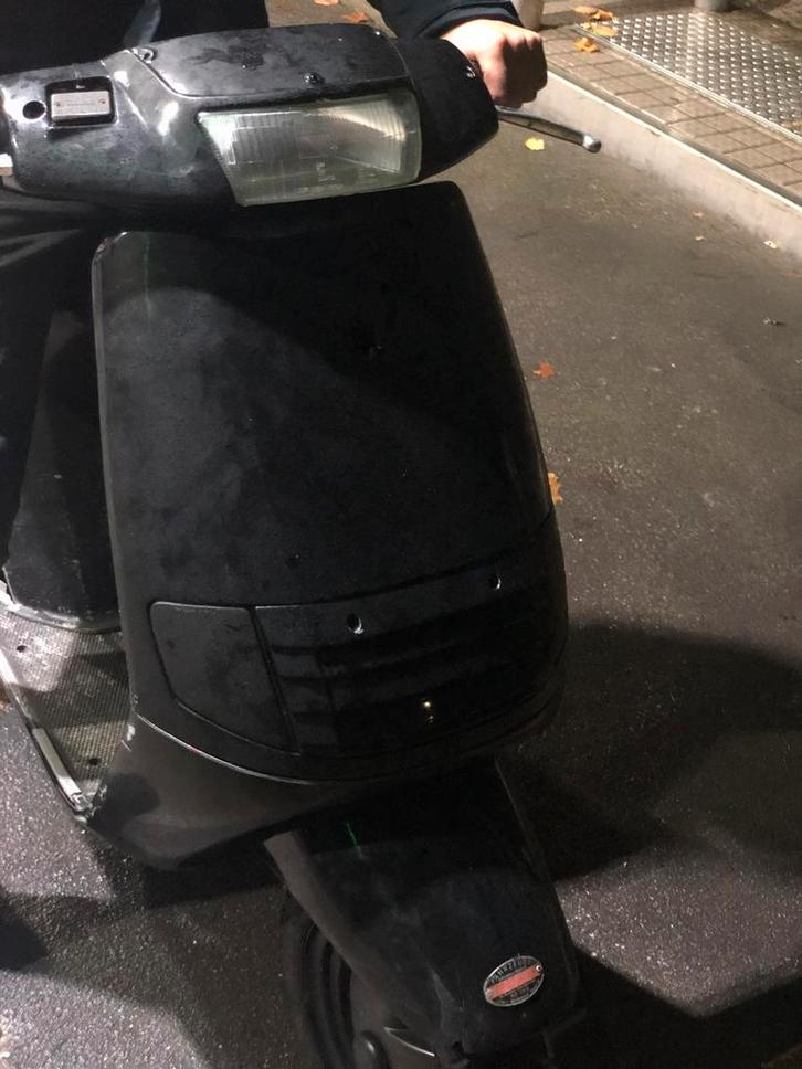 SKR 172cc project, Fietsen en Brommers, Snorfietsen en Snorscooters, Zo goed als nieuw, Piaggio, Tweetakt, Ophalen