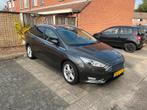 Ford Focus 1.0 EcoBoost 125pk | Camera | Stoelverwarming |, Auto's, 65 €/maand, Cruise Control, Zwart, Handgeschakeld