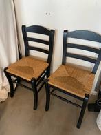 2 zwarte brocante stoelen in zwart met rieten zitting, Huis en Inrichting, Stoelen, Ophalen, Zo goed als nieuw, Zwart, Twee