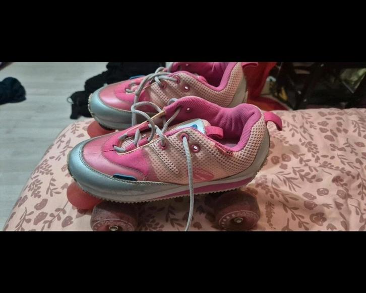 Roller Skates Maat 37, Kinderen en Baby's, Speelgoed | Buiten | Rolschaatsen, Zo goed als nieuw, Dames, Kinderen, Ophalen