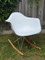 Mooie witte schommelstoel!, Tuin en Terras, Tuinstoelen, Ophalen, Zo goed als nieuw