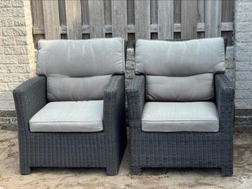 Tuin stoelen beschikbaar voor biedingen