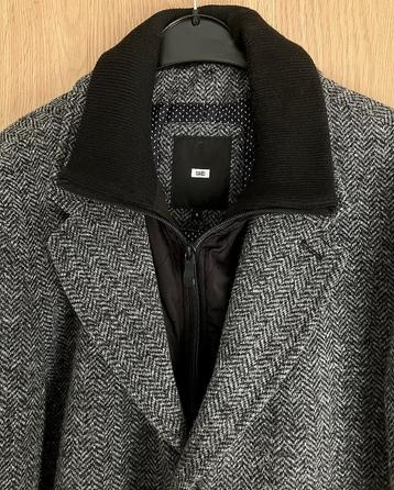 Heren winterjas (grijs gemelleerd wol) beschikbaar voor biedingen