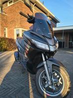 Aprilia SXR Sport 50, Fietsen en Brommers, Scooters | Aprilia, Ophalen, Maximaal 45 km/u, SR 50, Zo goed als nieuw