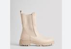 Zara boots, Ophalen of Verzenden, Zo goed als nieuw, Beige