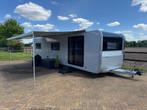 Adria Astella 904HP – Perfect voor een mooie seizoensplek, Caravans en Kamperen, Caravans, Particulier, Adria, 2000 kg en meer
