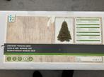 Triumph Tree kunstkerstboom Romagne Groen  D140 H215cm, Diversen, Kerst, Ophalen, Zo goed als nieuw