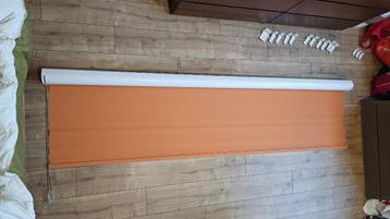 Rolgordijn verduisterend (stijlvol Terra) beschikbaar voor biedingen