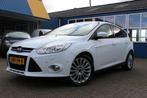 Ford Focus 1.0i "Limited Titanium" 125 Pk (bj 2012), Auto's, Gebruikt, Zwart, 635 kg, Wit